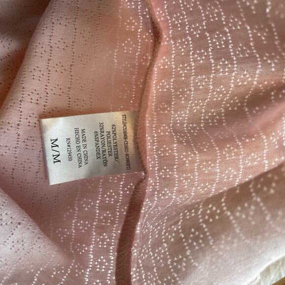 NWT Como Coquette Y2K Pink Bow Button Detail Knit Top Soft Girl Romantic Size M - Picture 8 of 9